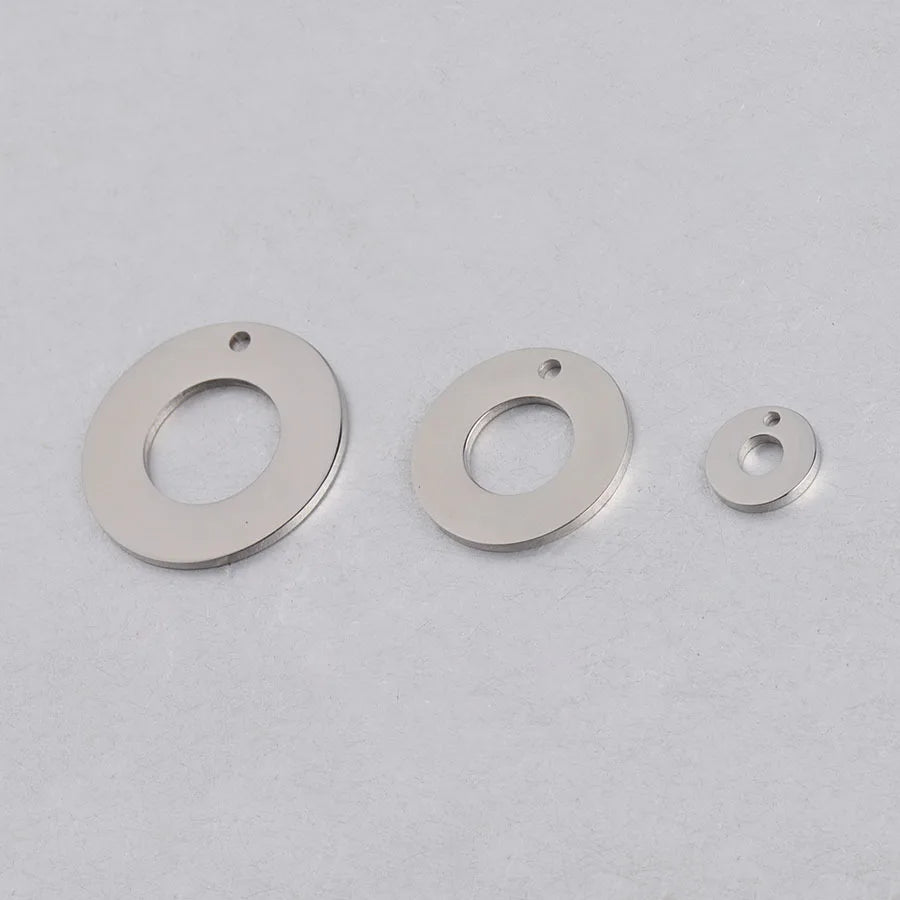 Customized Logo Charm Waterproof 10mm 20mm 25mm Stainless Steel Hollow Engravable Pendant Mirror Polished Fine Pendants Charms