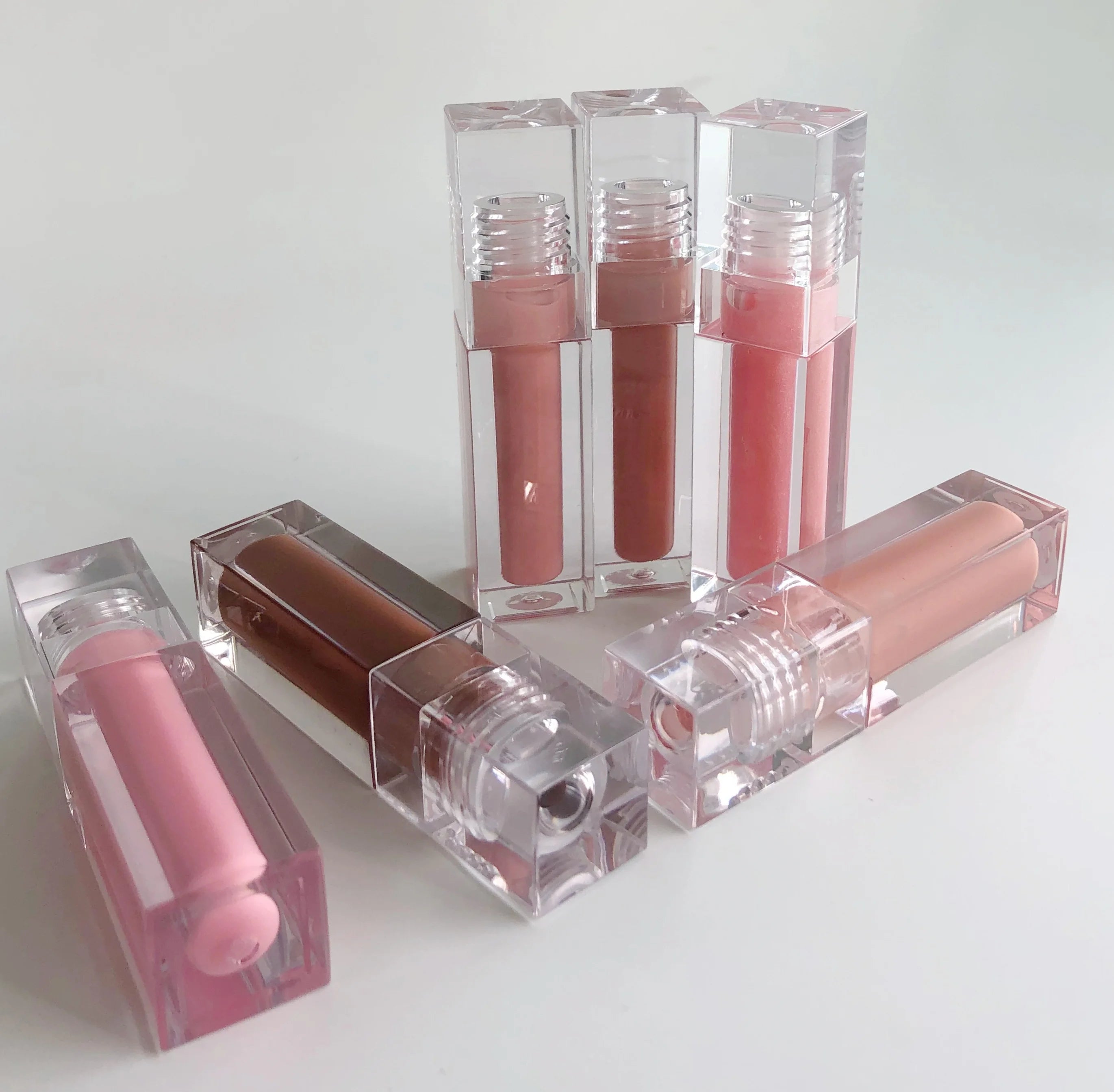 New Arrival Custom Logo Vanilla Flavor Herbal Mineral Vegan Non-Sticky Nude Shiny Sunscreen Waterproof Lip Gloss