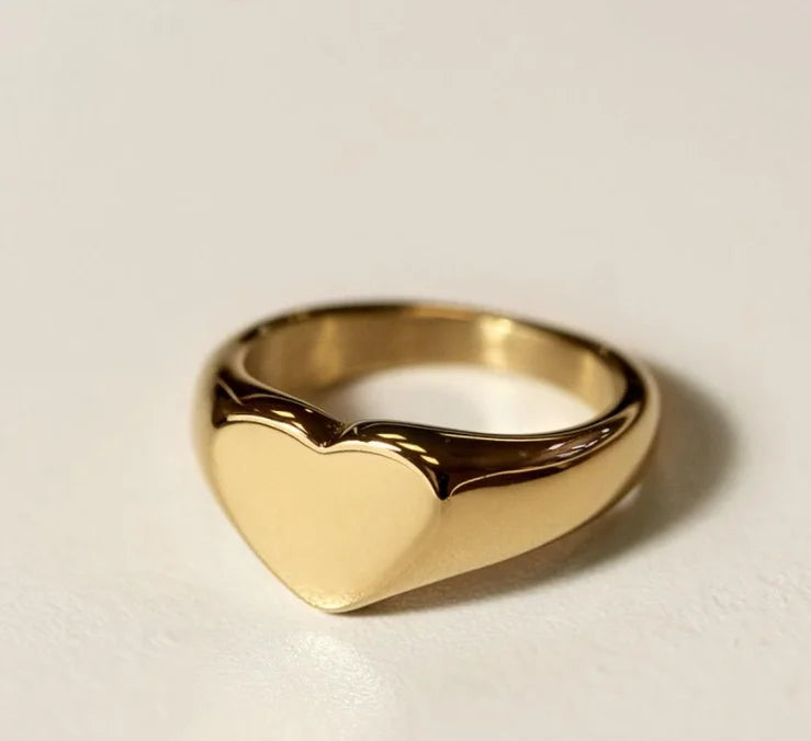 Popular Custom Engrave Love Heart Ring 18k Gold Plated Couple Jewelry Stainless Steel Dainty Solid Heart Stacking Ring