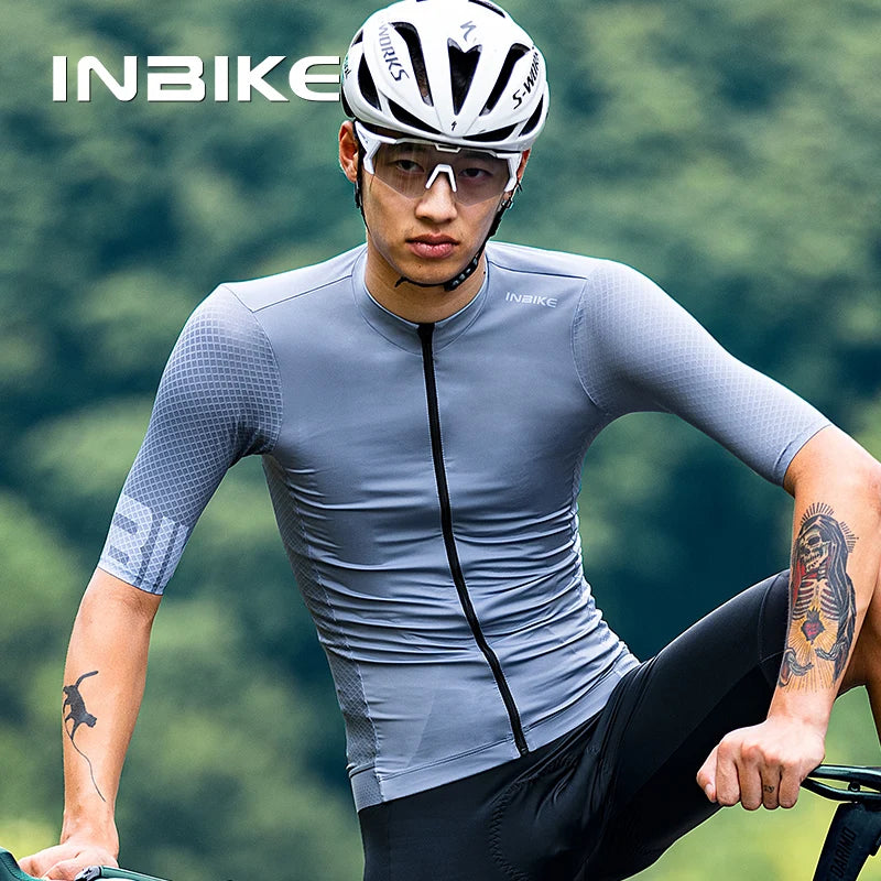 Private Label Custom Men's Cycling Jerseys Windproof Plus Size Seamless Lightweight Short Sleeve Polyester Summer Shirts