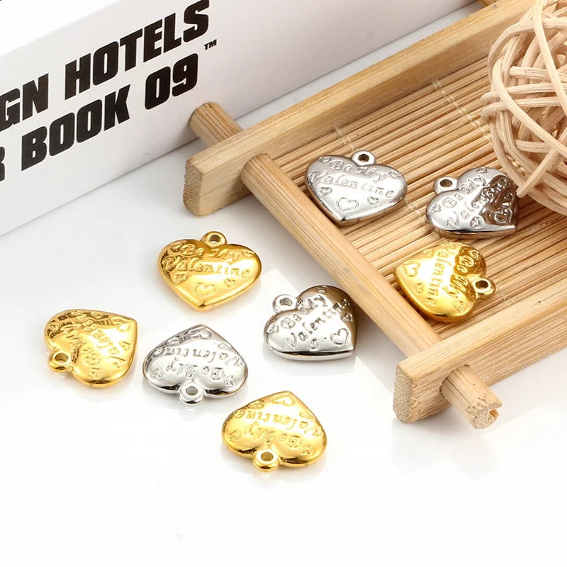 High Quality Fashion Heart Shaped Necklace Love Pendant for Women DIY Jewelry Findings & Components