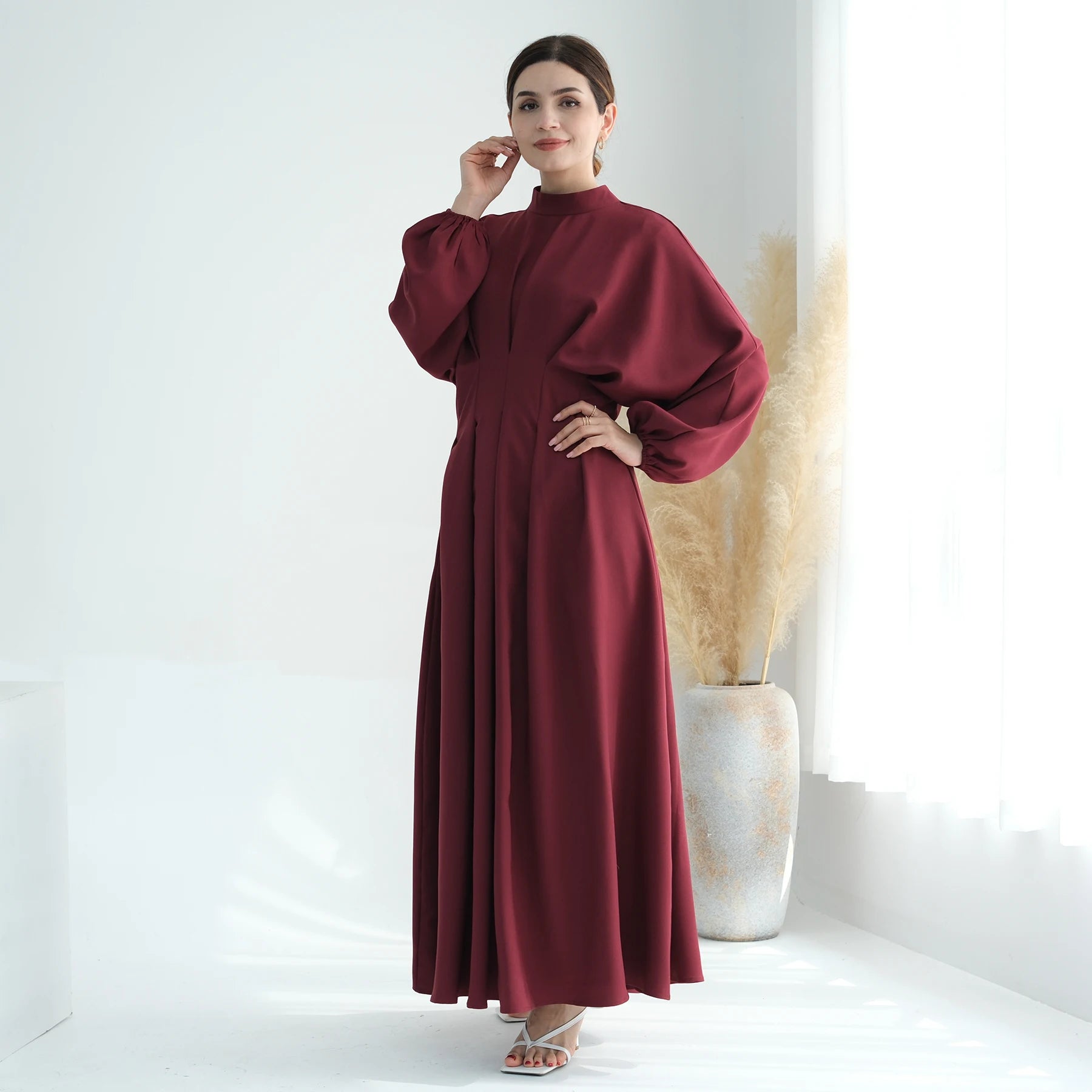 Manufacturer Dubai Abaya Wholesaler New Arrival Women Modest Dresses Solid Color Muslim Fashion Evening Abaya Dresses
