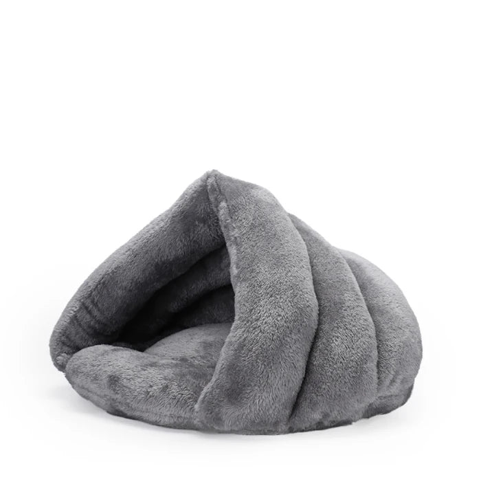 Factory Outlet Fashion Winter Warm Belt Closure Triangular Pet Nest Plush Cotton Material