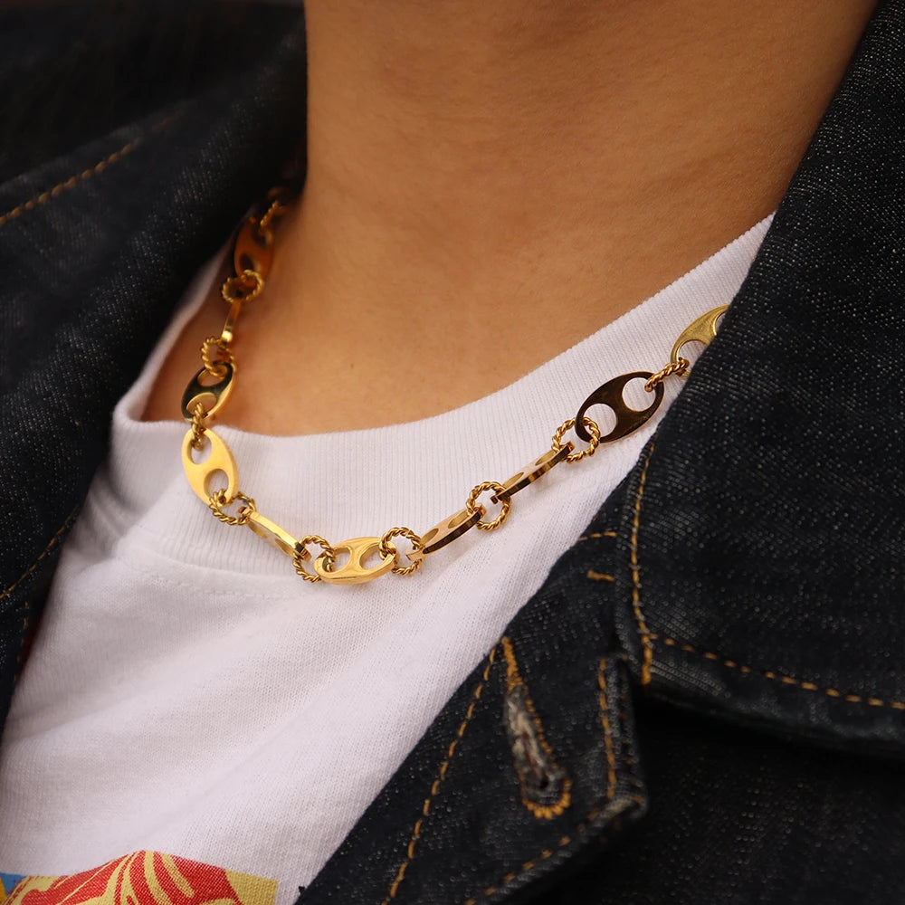 Chris April in Stock Fashion Jewelry 316L Stainless Steel Simple PVD Gold Plated Personalized Necklace