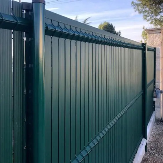 Decorative Garden Edging Screen Privacy 3D PVC Rigid Heat Treated Iron Mesh Eco-Friendly Waterproof Rodent Proof Fence