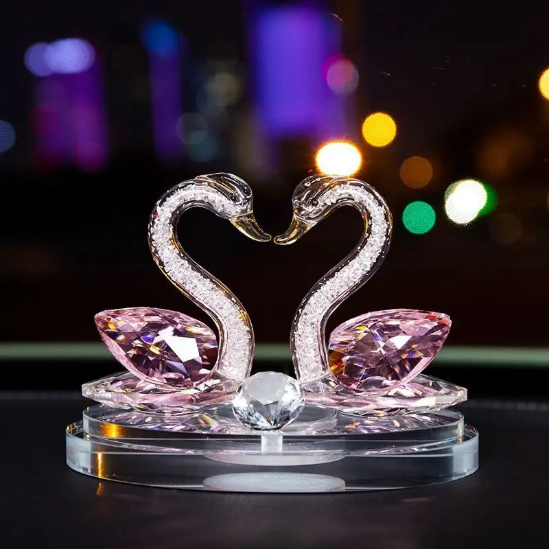 Diy Wholesale super quality animal figurine decoration romantic wedding crystal gifts yellow crystal glass swans
