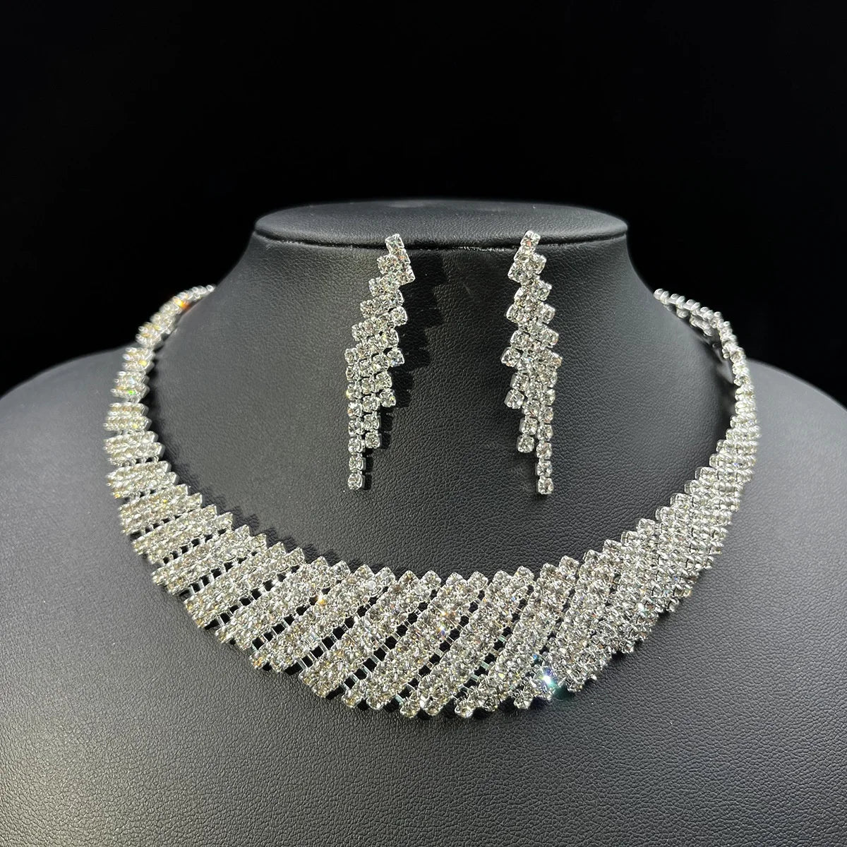 DAIHE Set-3395 Nigerian Bride Necklace Set Copper Claw Chain Full Diamond Light Luxury Geometric Collar Two-piece Set