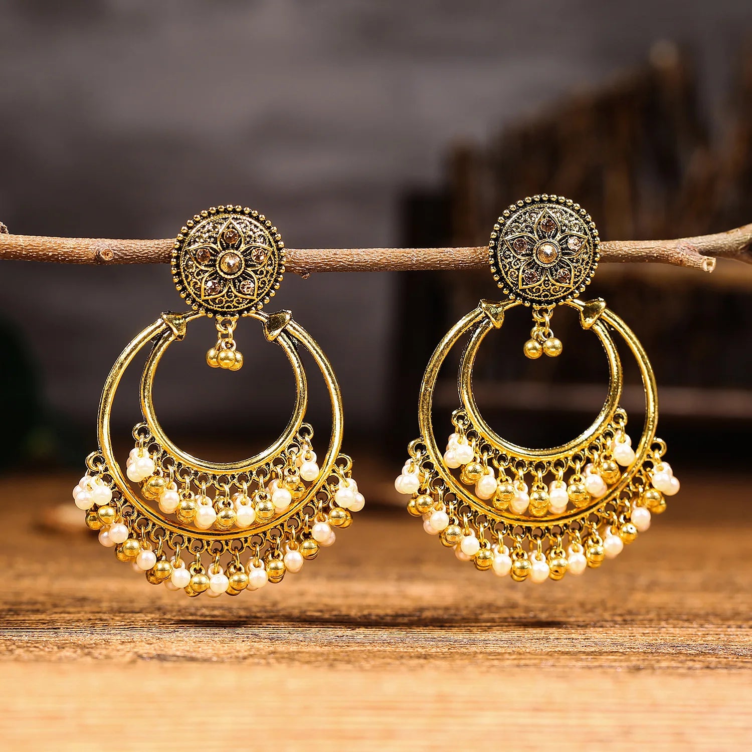 Ethnic Retro Geometric Jhumka Earrings for Women Indian Jewelry Flower Gold Color Bell Tassel Dangling Earrings (KER824)