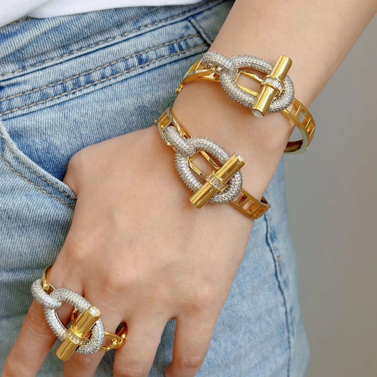 Heavy Industry Luxury Copper Inlaid Zircon Fashion Bracelet and Finger Rings Set Premium Heavy Industry Ring Bracelet