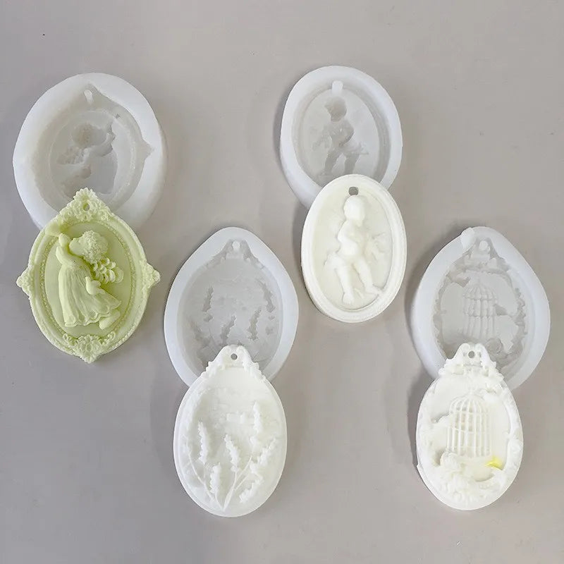 Blow Horn Angel Aromatherapy Gypsum Drop Glue Tag Mold Fold Cake Decorative Soap Silicone Baking Tool