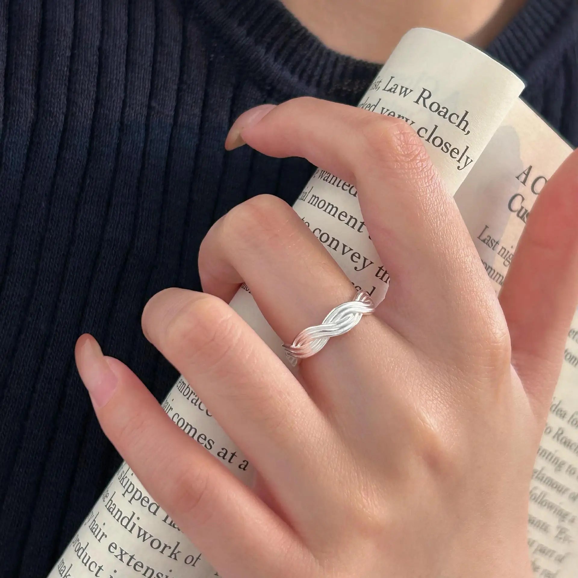 Vianrla S925 Sterling Silver Wire Good Quality Jewelry Open Adjustable Ring for Special Women