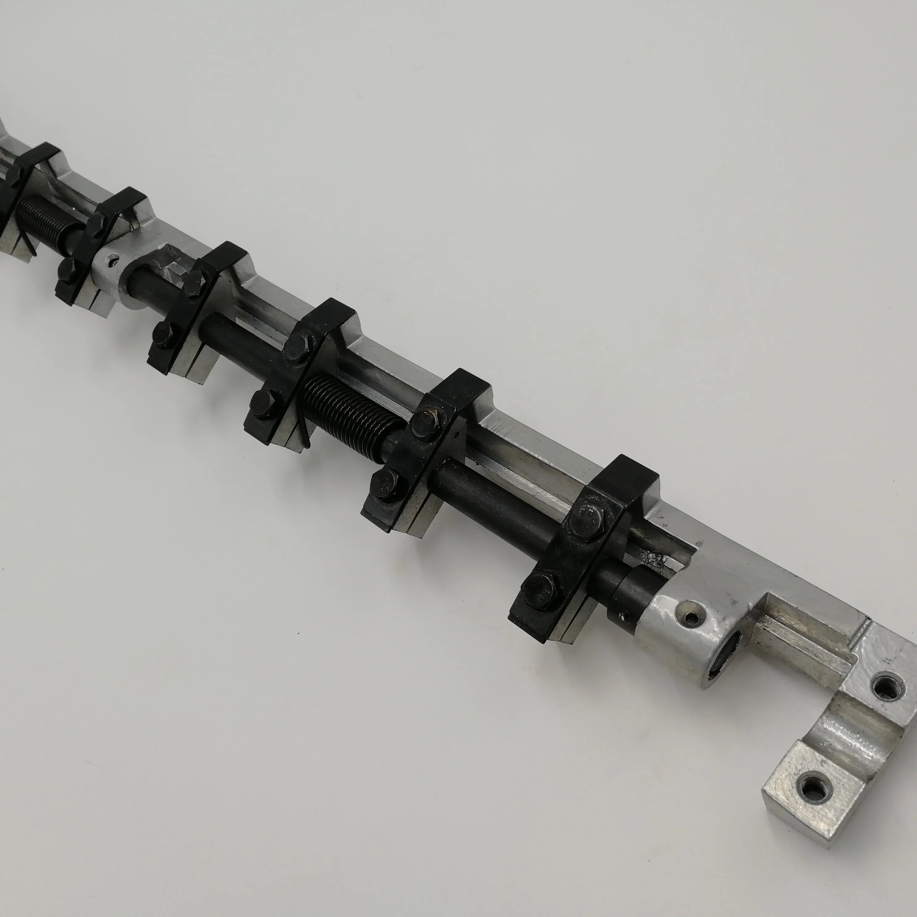 SM74 GTO46 KORD64 Gripper Bar HDB Printing Machinery Parts Delivery Gripper Bar