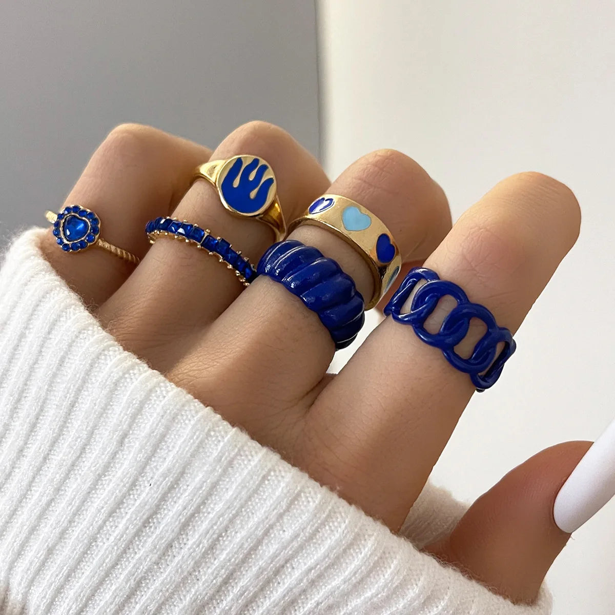 Wholesale Retro 6pcs Blue Dripping Oil Ring Set Simple Love Twist Diamond 6pcs Blue Flame Ring Set for Women