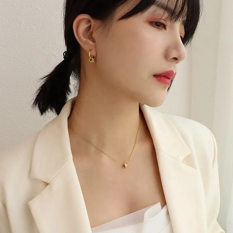 New French Stainless Steel 18k Gold Design Sense Full Diamond Exquisite Collarbone Necklace Earrings Jewelry Set Wholesale Spot
