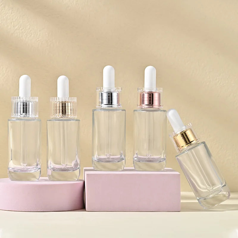 Stock New 30ml Transparent Round Bottom Essence Thick Bottom Essential Oil Dropper Bottle