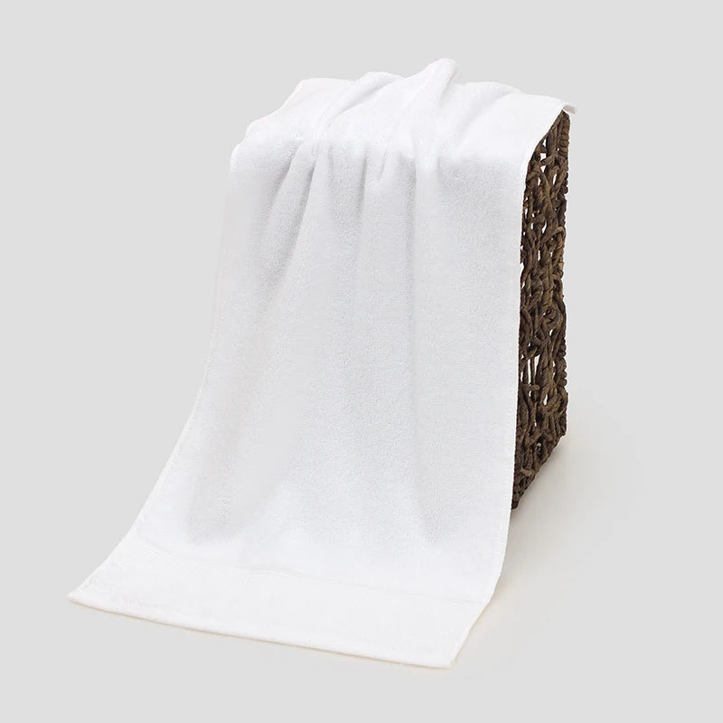 7004  Long-staple Cotton 3pcs Towel Set Luxury1 Bath Towel 1 Hand Towel and 1 Washcloth Super Absorbent Machine Washable