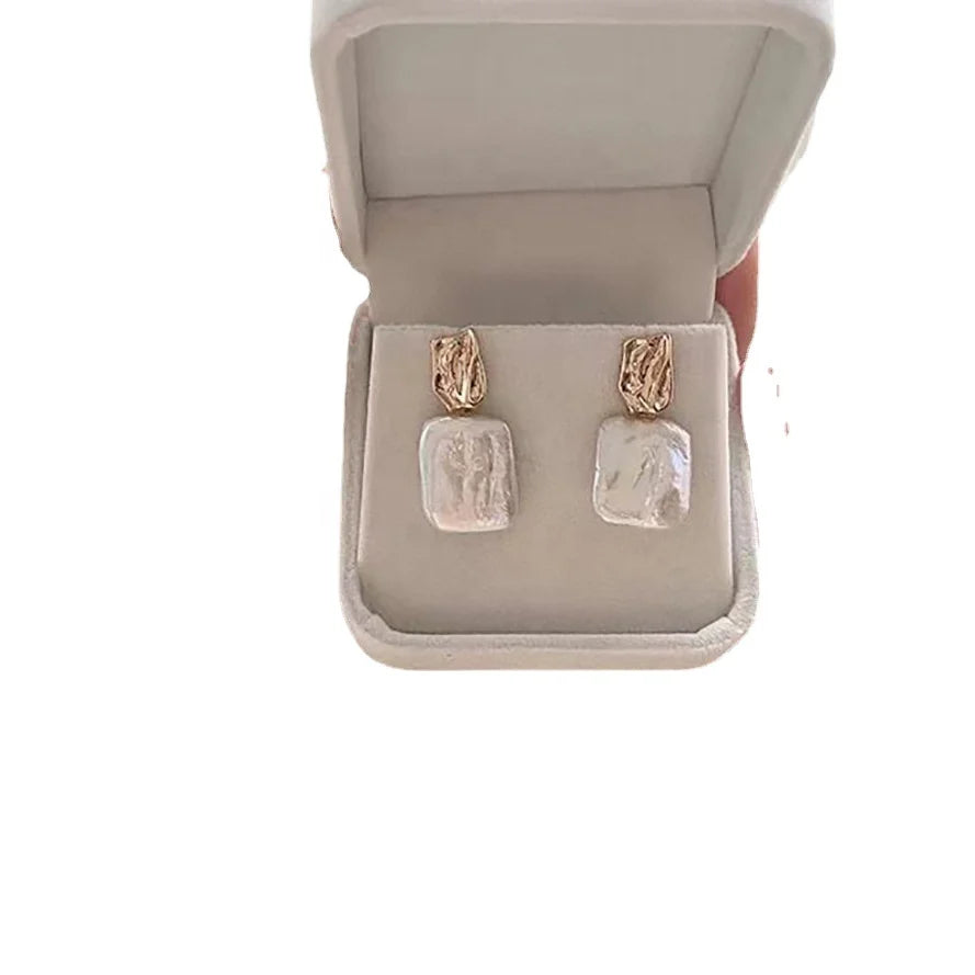 Natural Freshwater Pearl Square Stud Earrings for Women Retro Light Luxury Irregular Antique Baroque Vintage Brass for Gifts