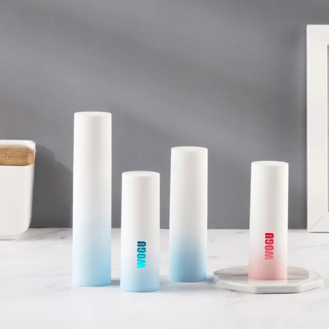 Hot Sale Sunscreen Skincare Tube 20ml 30ml 50ml pink Blue Airless Pump Spray Bottle Plastic Serum Cosmetic Bottle