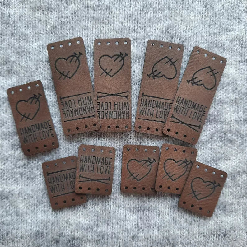 Wholesale OEM Personalized 3D Iron-On PU Leather Crochet Labels Center Fold Brand Tags Patches