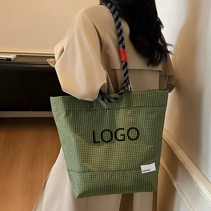 SW-Neutral Casual Hong Kong Style PU Breathable Tote Bag 2025 Versatile Large Capacity Zipper Shoulder Handheld