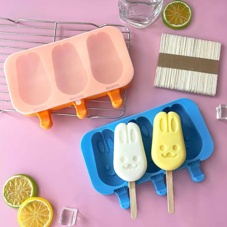 J119 Animal Design Silicone Mould Food Grade BPA Free Durable DIY Popsicle Lolly 3 Rabbit Ice Cream Mold +lid+50Stick