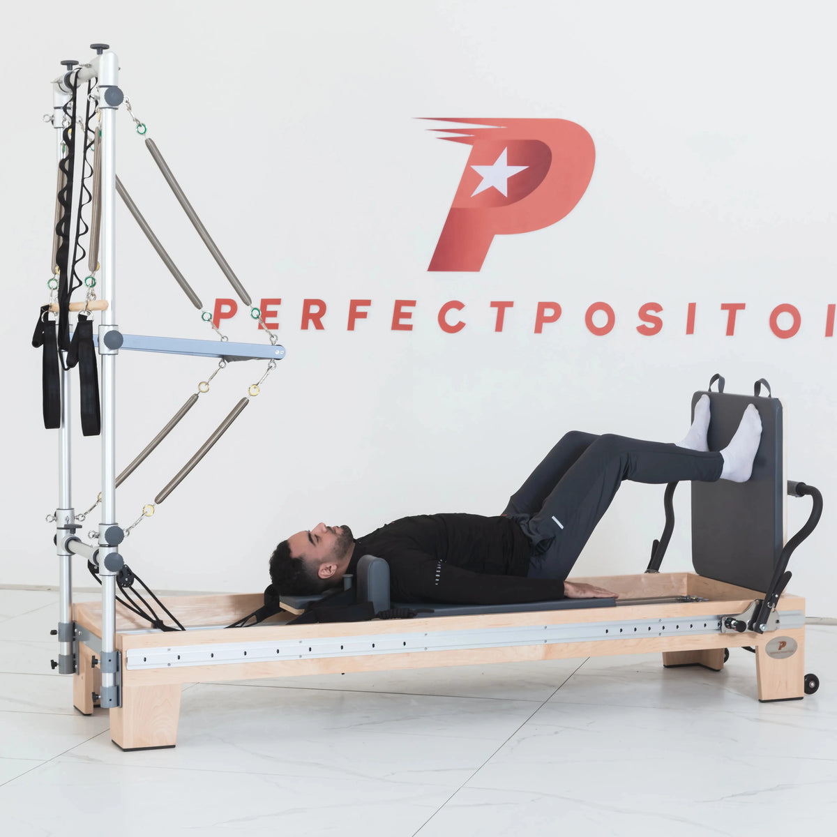 Outer Track Maple Pilates Reformer for Studio As Well As Individual Customizable