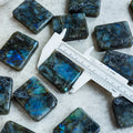 Wholesale Natural Folk Crafts Labradorite Domino Slice Crystal Specimen Carved Engraved Healing Stone for Fengshui Decoration