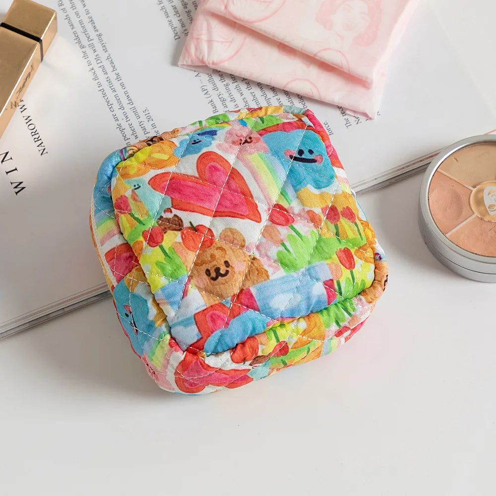 High Quality Sanitary Shivering Storage Bag for Travel Fashion Lady Style Low MOQ on Chinese E-commerce Site MegaBDM