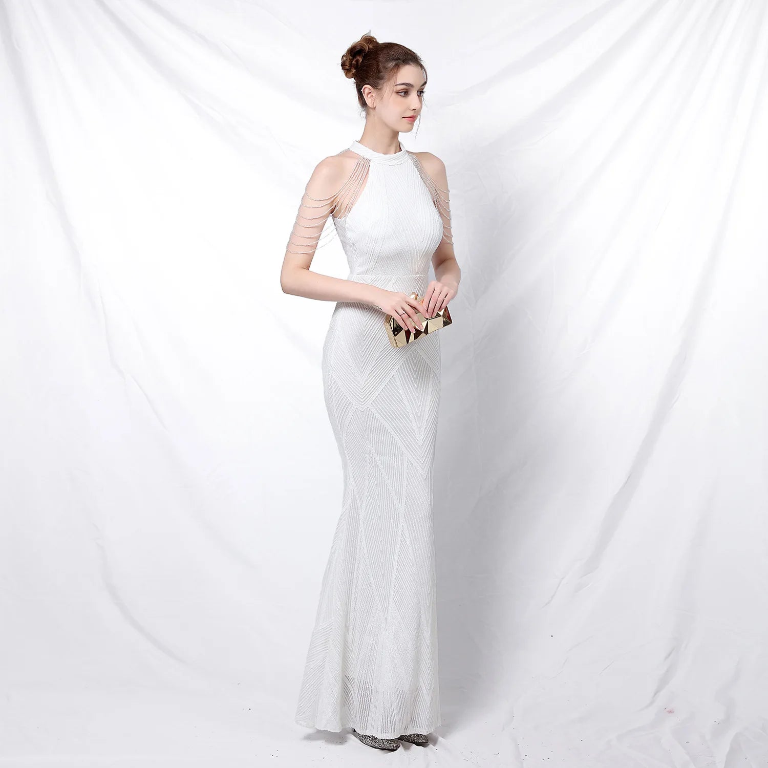 New Style Elegant Long Halter Neck and Diamond Sequined Fishtail Evening Dress for Banquet