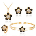 Statement Jewelries Set Exquisite Necklaces and Earrings Bracelet Ring Rhinestone Flower Charming 4 Pieces Bridal Jewelry Set