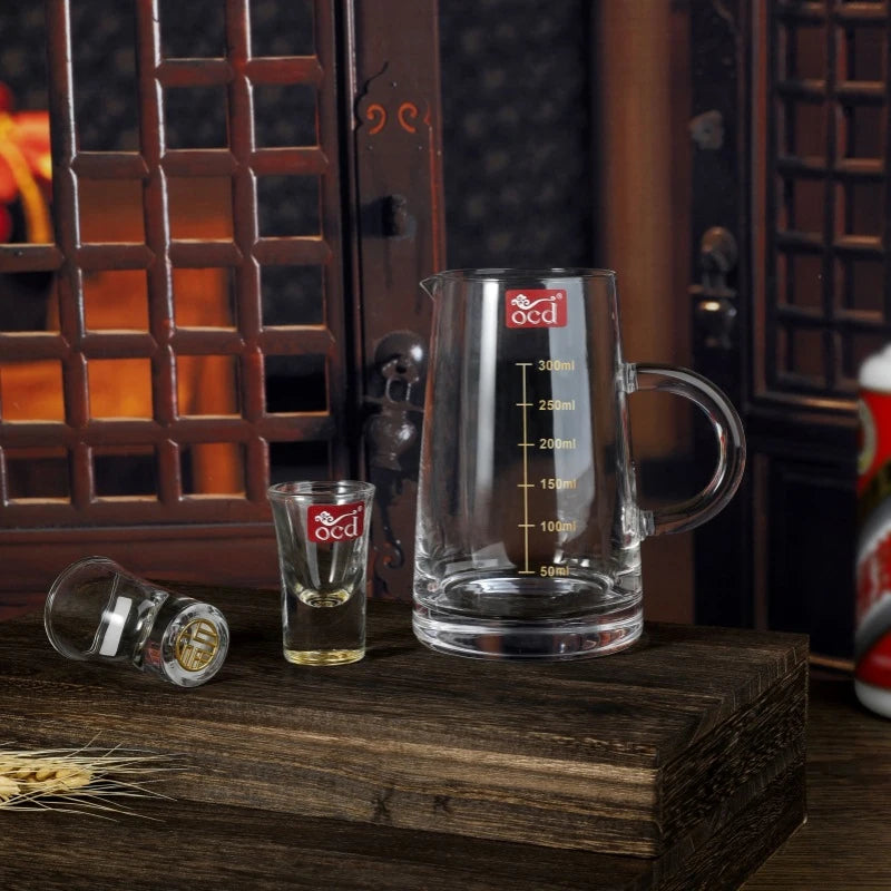 Hxglass Custom Logo White Wine Glass Dispenser Spirit Liquor Jug With Gold Rim Scale Small Soju Maotai Decanter With Handle