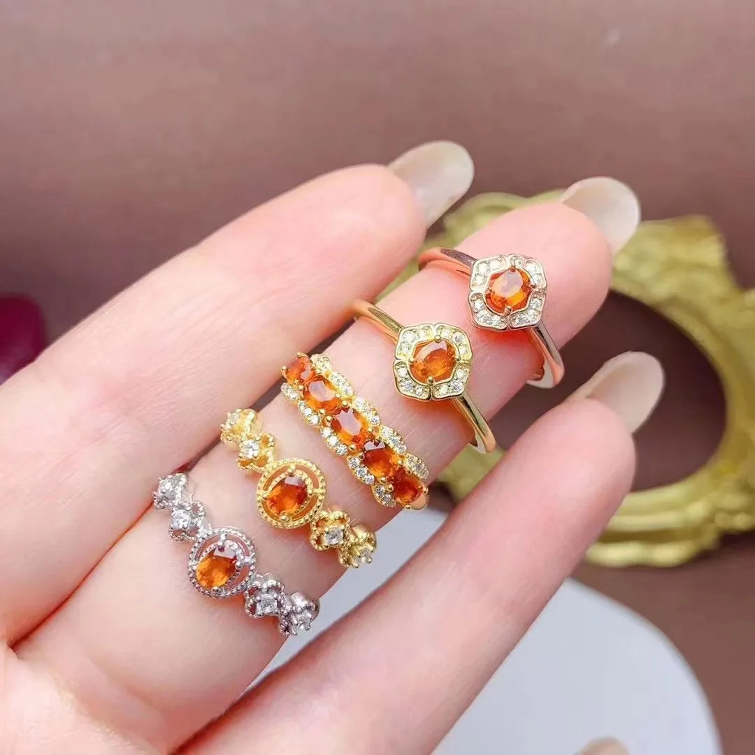 Factory Supply Saudi Flower 925 Sterling Silver Golden Natural Garnet Classic Dainty Finger Ring Wedding Party Wholesale Women