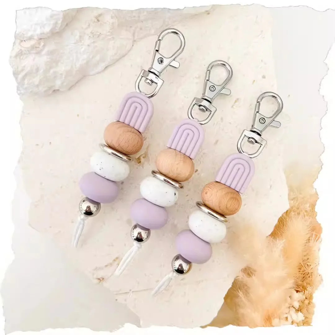 Wholesale Cute Silicone Beaded Keychain in Rainbow Handmade Doll Pattern Keychain for Women Car Keys Holder Bag Purse Charms