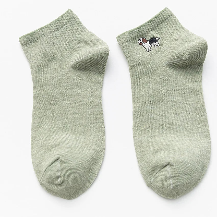 Women's Winter Autumn Breathable Socks Cozy Ankle Socks with Cats Design New Year's Plain Carton Socks with Logo on Cuff