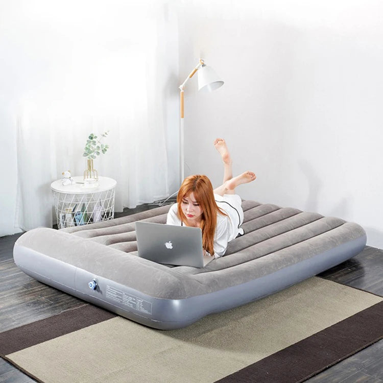 High Quality Inflatable Air Bed Mattress Fordable Portable Sofa Camping Air Bed Built in Pillow Outdoor Inflatable Mattress