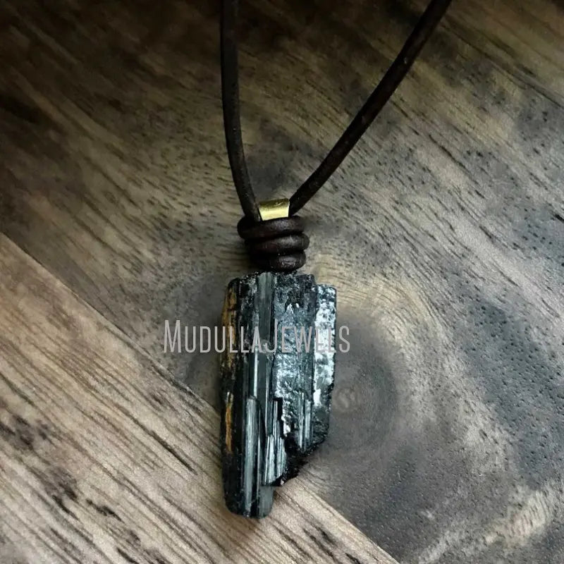 NM27813 Unisex Natural Gemstone Black Tourmaline Free Form Leather Rope Necklace Bohemian Chic Tribal Gypsy Jewelry Gift