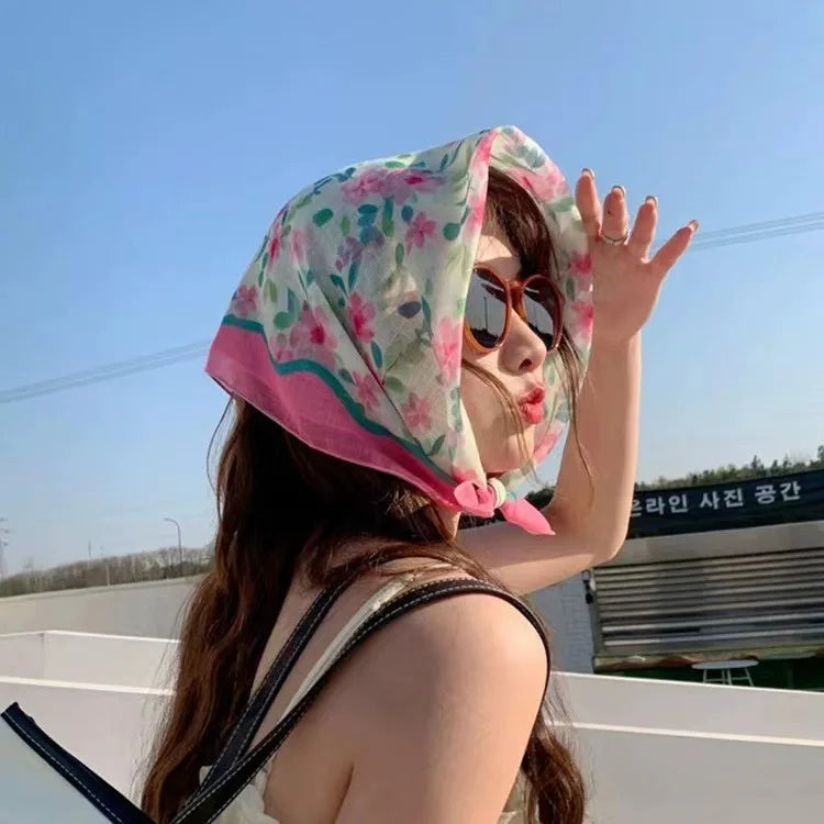 2025 Wholesale 58*58cm Cotton Flower Printed Bandana Women's Spring Outdoor Head Scarf for Outdoor Scenes