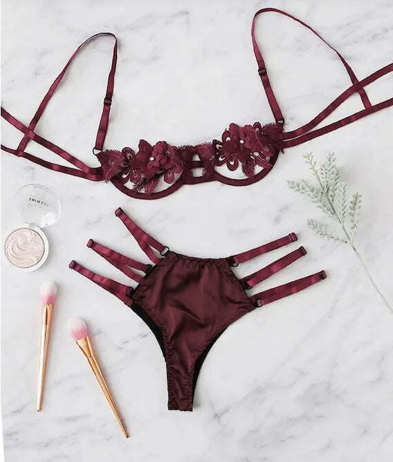 2023 Hot Style Lace Top Satin Lingerie Set for Women