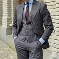 Dark Grey Stripe Design Men Suit Tailor Made Formal Business Man Blazer Vest Pants 3 Pieces Groom Tuxedo Classic Fit Male Outfit