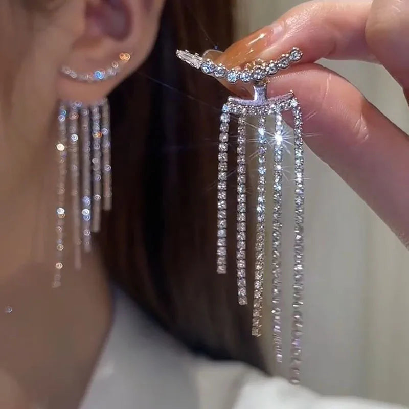 New Silver Rhinestone Long Tassel Earrings Ladies Fashion Pendant Earrings Exquisite Crystal Wedding Engagement Jewelry