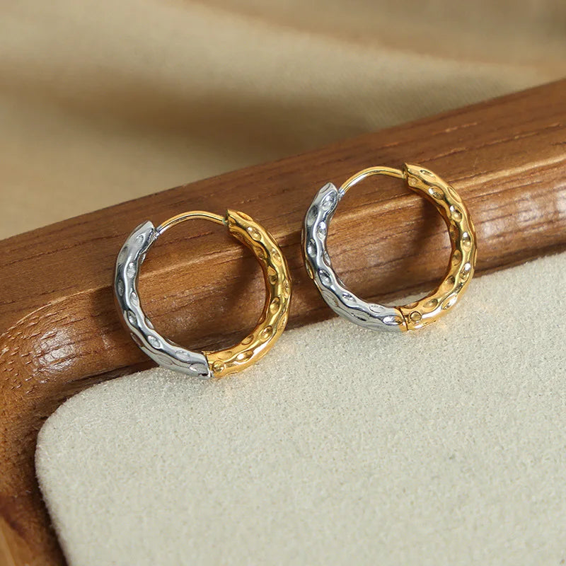 Trendy Waterproof Stainless Steel Huggie Hoop Earrings Non-Tarnish Gold for Everyday Wedding Party Beautiful Minimal Gift