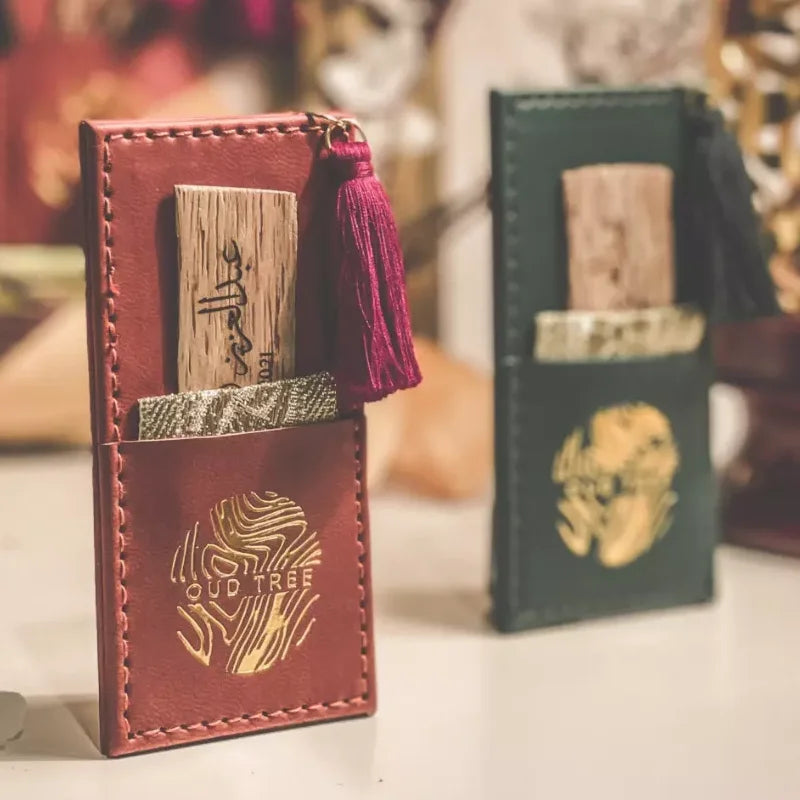 Luxurious Leather Pocket Oud Wood Case Executive Gifts Distributions Musk Holder Giveaways Promotion Gifts for Her