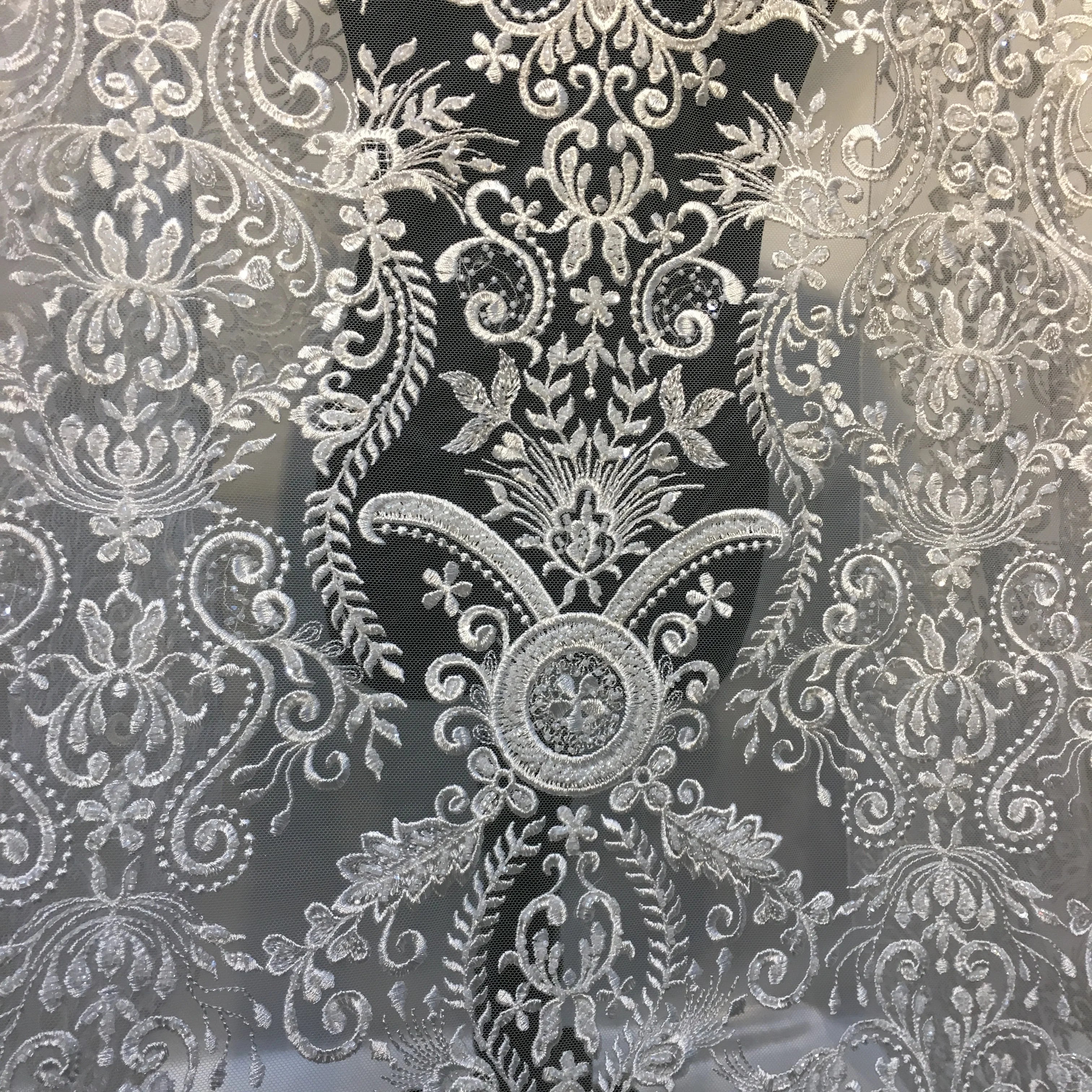 French Handmade Tulle Lace With Beads Luxury 3D Floral Embroidered Beaded Lace Fabric for Wedding Dresses