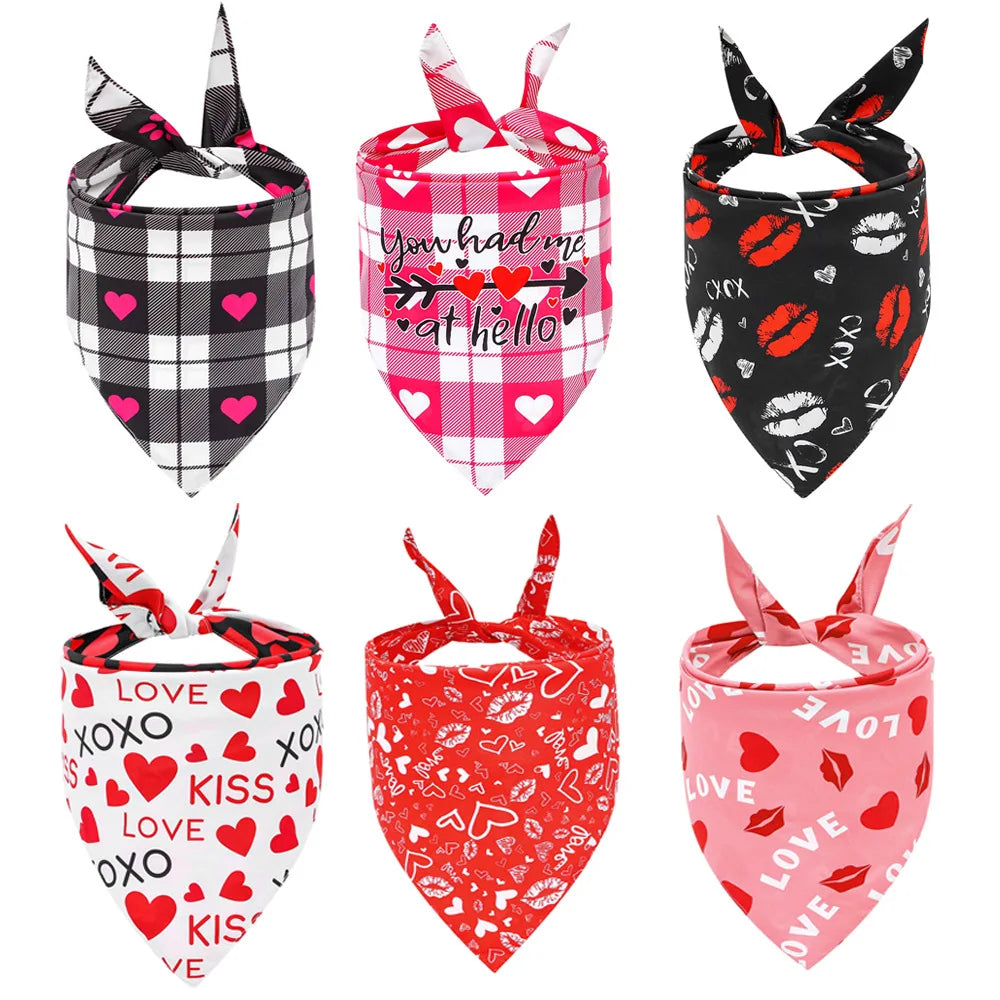 Wholesale Double-side Dog Bandana Valentines Day Pet Triangle Scarf Love Pattern Pet Accessories