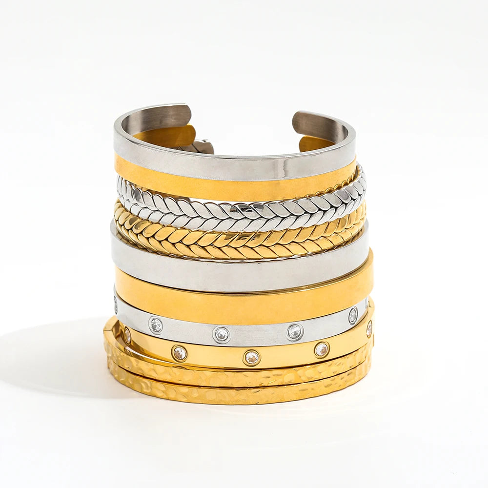 Fenny 18K PVD Plated Wholesale Waterproof Fashion Smooth Zirconia Herringbone Cuff Stainless Steel Jewelry Bracelet for Women