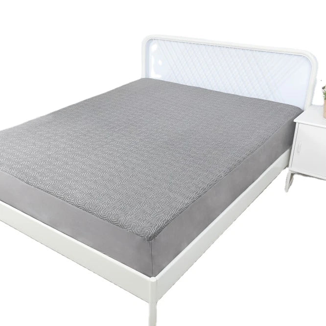 Bamboo Charcoal Jacquard Waterproof Mattress Cover with Gray Colorsoft for Home and Hotel Use