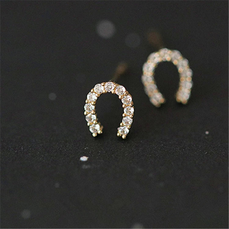 Hot Sales Dainty Design Sterling Silver Small Horseshoe Stud Earrings