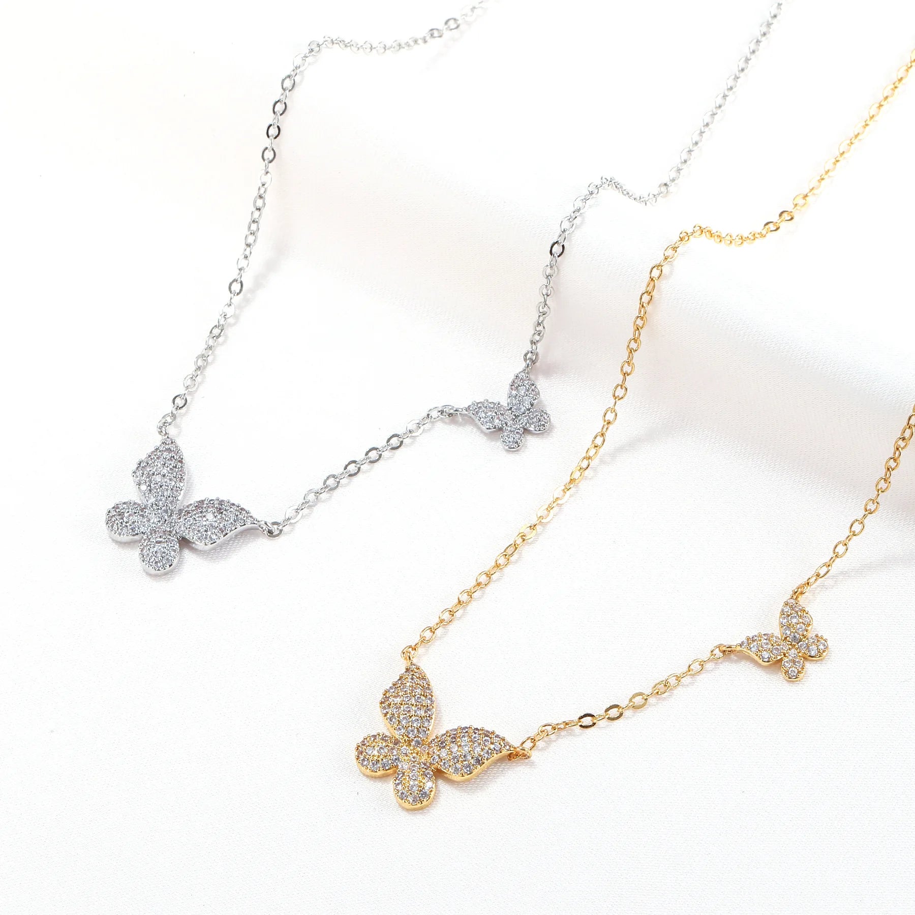 Korean Butterfly Charms Necklace Women Design 18k Gold Plated Zircon Beautiful New Clavicle Chain Flower Pendant Necklace