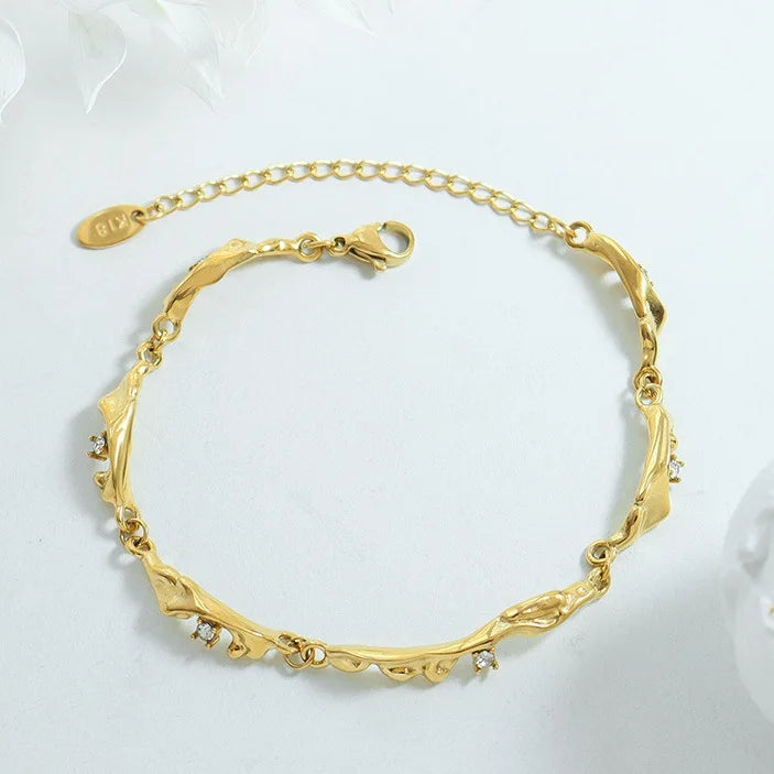 18k Gold Plated Stainless Steel Special Shape Jewelry Gift White Cubic Zirconia Bracelet for Women
