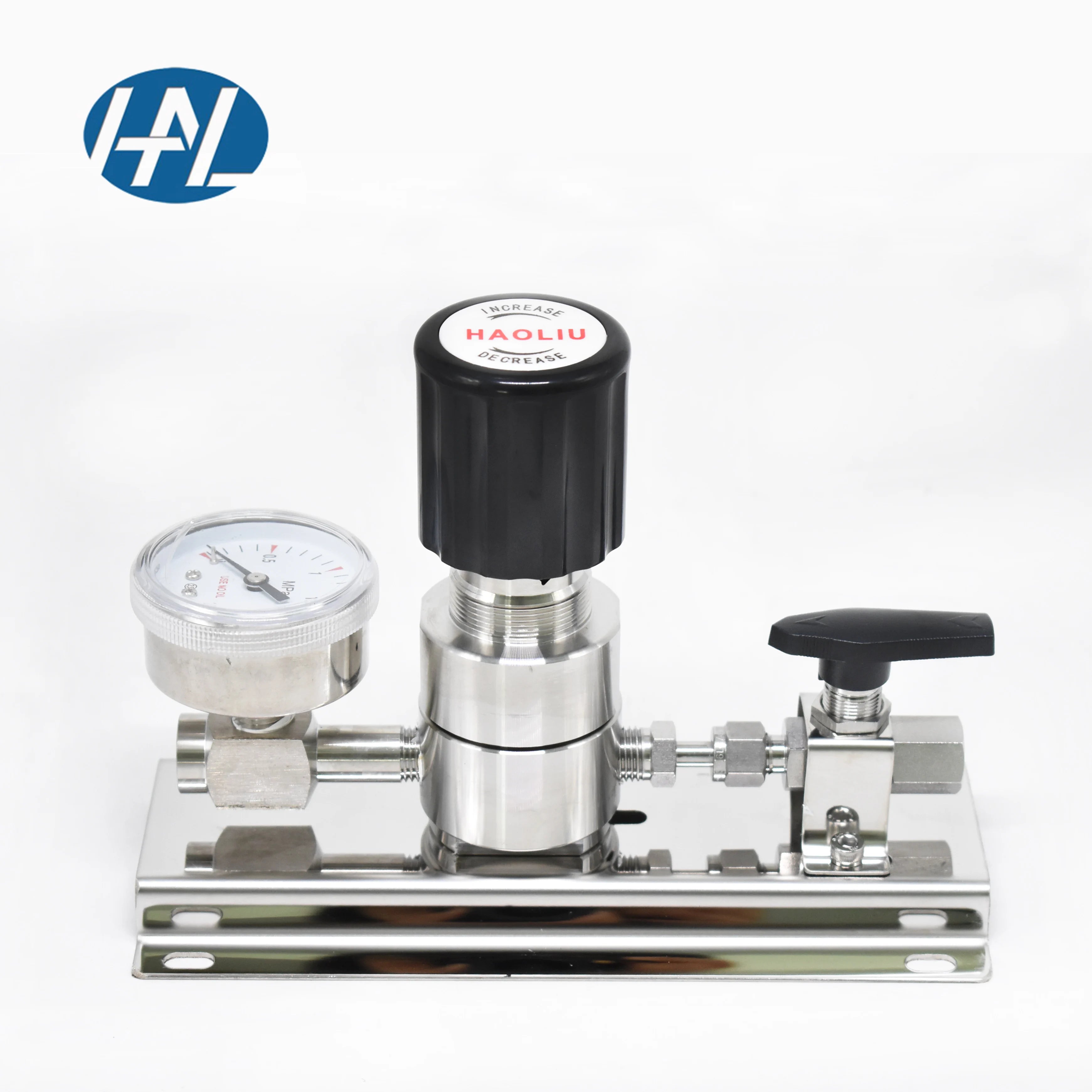 HAL-LOK HL223 316L Stainless Steel Low Pressure Gas Regulator with Panel Pneumatic Control Structure 1/4in Port 1 Year Warranty